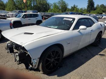  Salvage Dodge Challenger