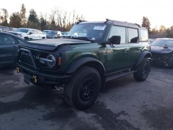  Salvage Ford Bronco