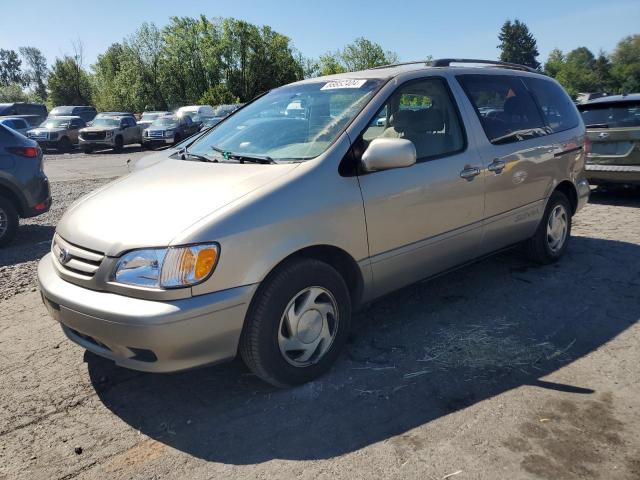  Salvage Toyota Sienna