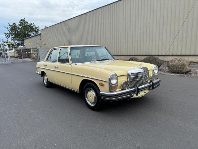  Salvage Mercedes-Benz 280-Class