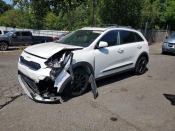  Salvage Kia Niro