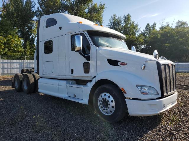  Salvage Peterbilt 587