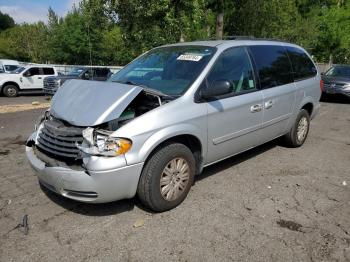  Salvage Chrysler Minivan