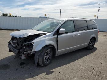  Salvage Dodge Caravan