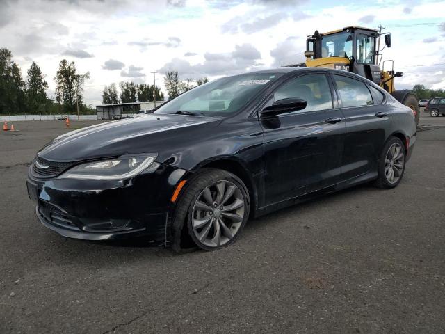  Salvage Chrysler 200