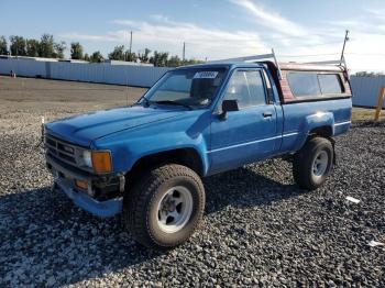  Salvage Toyota Pickup