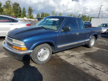  Salvage Chevrolet S-10