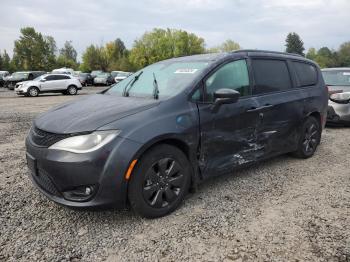  Salvage Chrysler Pacifica