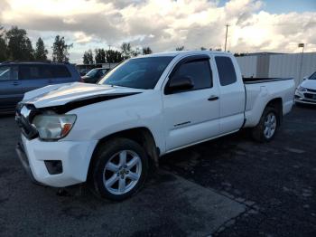  Salvage Toyota Tacoma