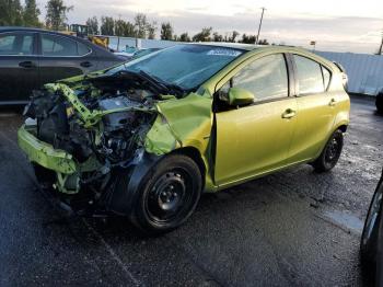  Salvage Toyota Prius