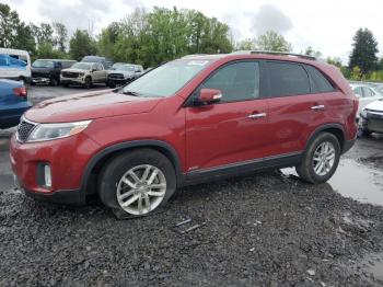  Salvage Kia Sorento