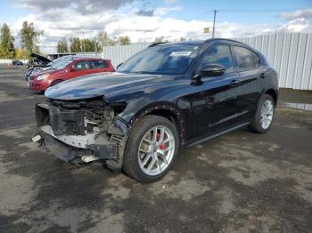  Salvage Alfa Romeo Stelvio