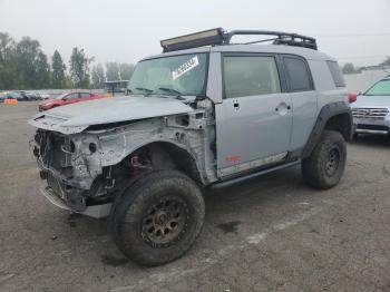  Salvage Toyota FJ Cruiser