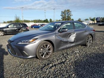  Salvage Lexus Es