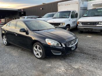  Salvage Volvo S60