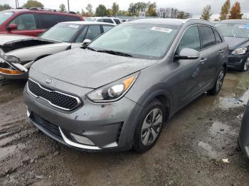  Salvage Kia Niro