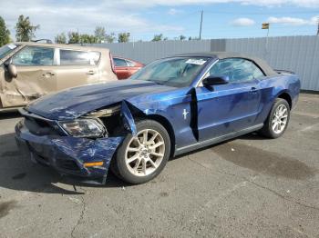  Salvage Ford Mustang