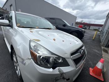  Salvage Subaru Legacy