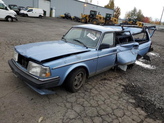  Salvage Volvo 245