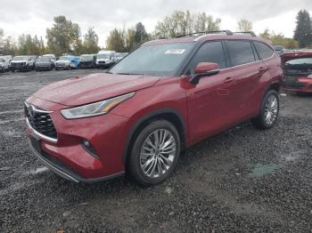  Salvage Toyota Highlander