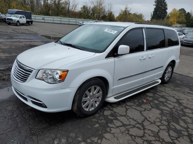  Salvage Chrysler Minivan