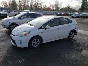  Salvage Toyota Prius