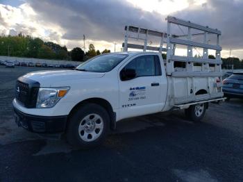  Salvage Nissan Titan