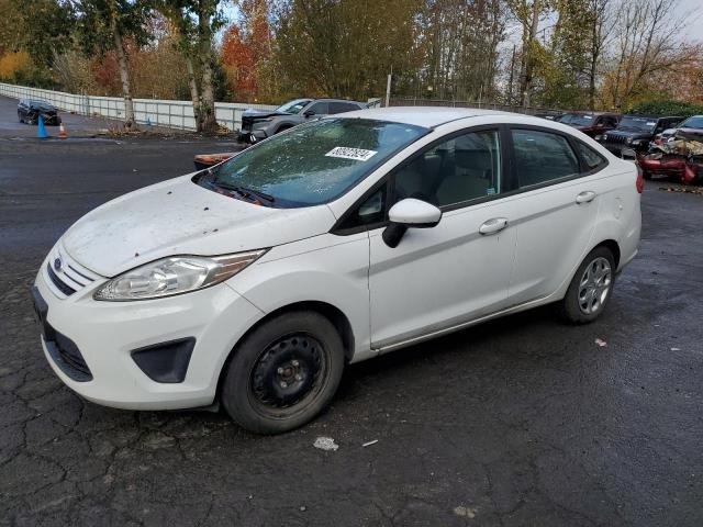  Salvage Ford Fiesta