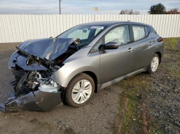  Salvage Nissan LEAF