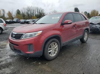  Salvage Kia Sorento