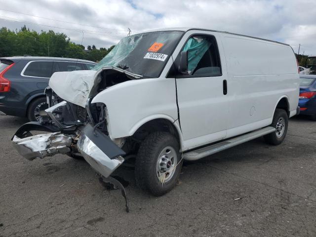  Salvage GMC Savana