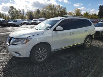  Salvage Nissan Pathfinder