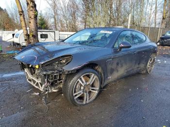  Salvage Porsche Panamera