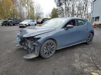  Salvage Mazda 3