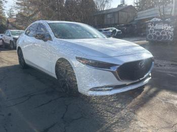  Salvage Mazda 3