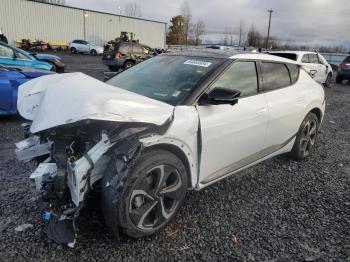  Salvage Kia EV6