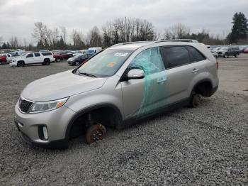  Salvage Kia Sorento