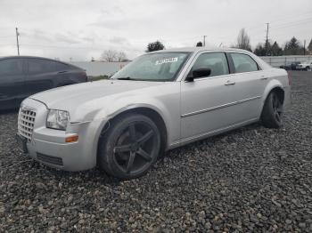  Salvage Chrysler 300