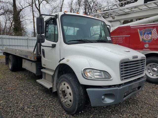  Salvage Freightliner M2 106 Med