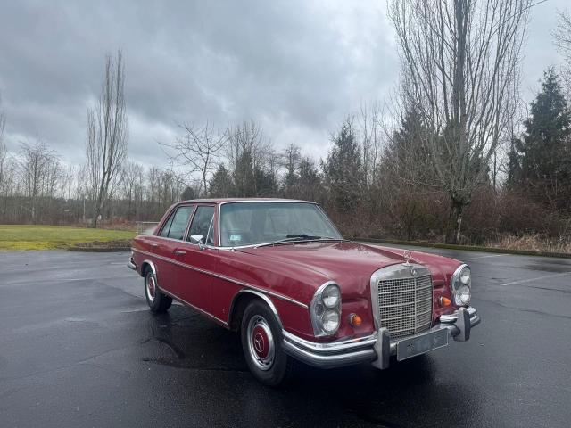  Salvage Mercedes-Benz 280-Class