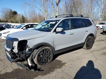  Salvage Kia Telluride