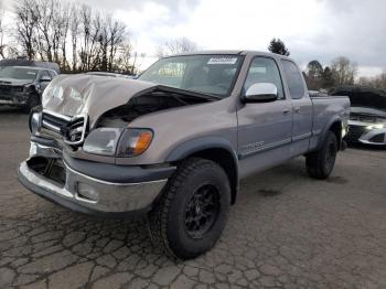  Salvage Toyota Tundra