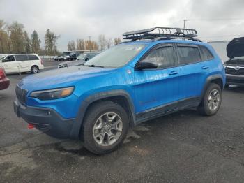  Salvage Jeep Cherokee