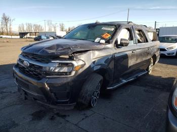  Salvage Ford Expedition