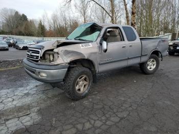  Salvage Toyota Tundra