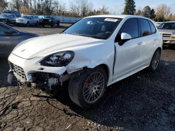  Salvage Porsche Cayenne