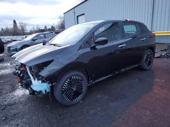  Salvage Nissan LEAF