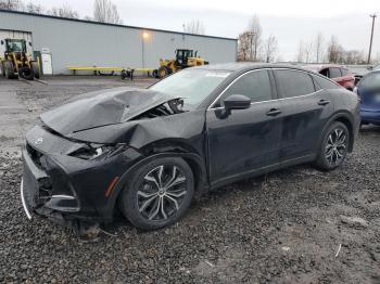  Salvage Toyota Crown Xle