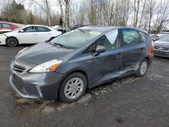  Salvage Toyota Prius