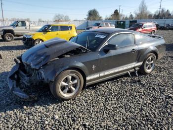  Salvage Ford Mustang